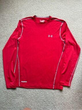 Under Armour Men’s Red Long-Sleeve HeatGear Athletic Tee